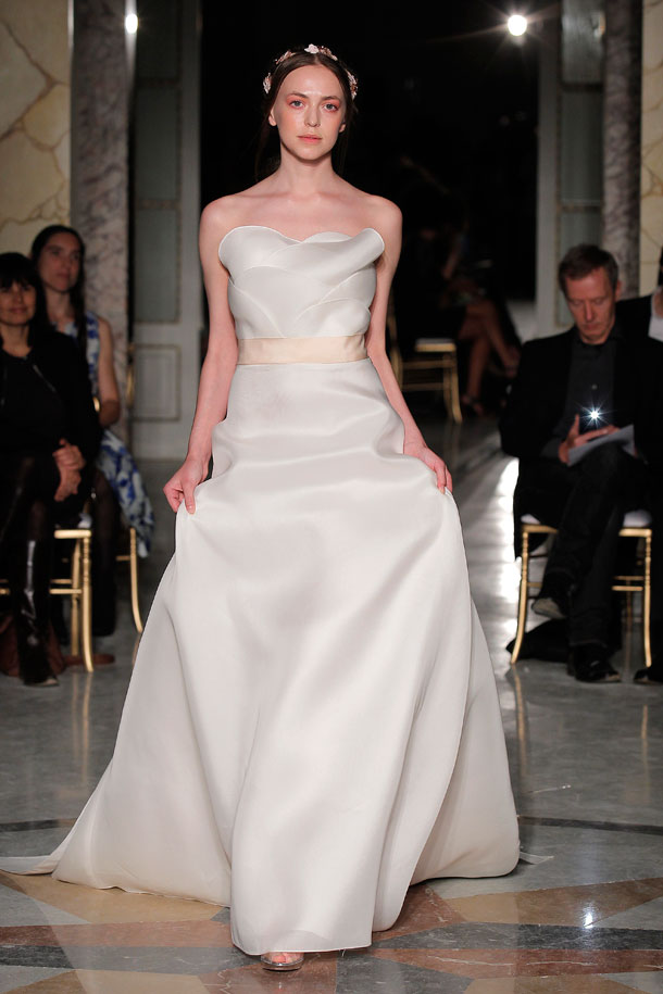 ilovebrides.pt_Angel Sanchez 2018 Barcelona Bridal Fashion Week 2017